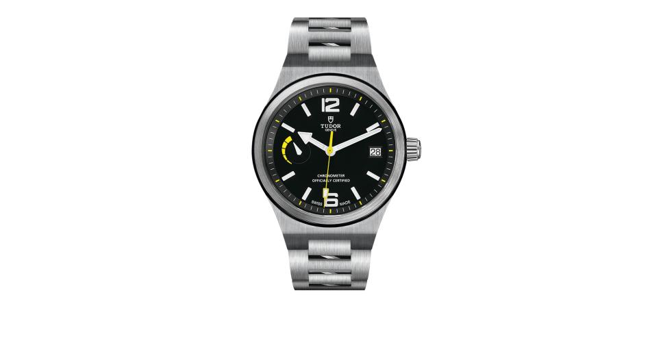 Tudor black flag hotsell
