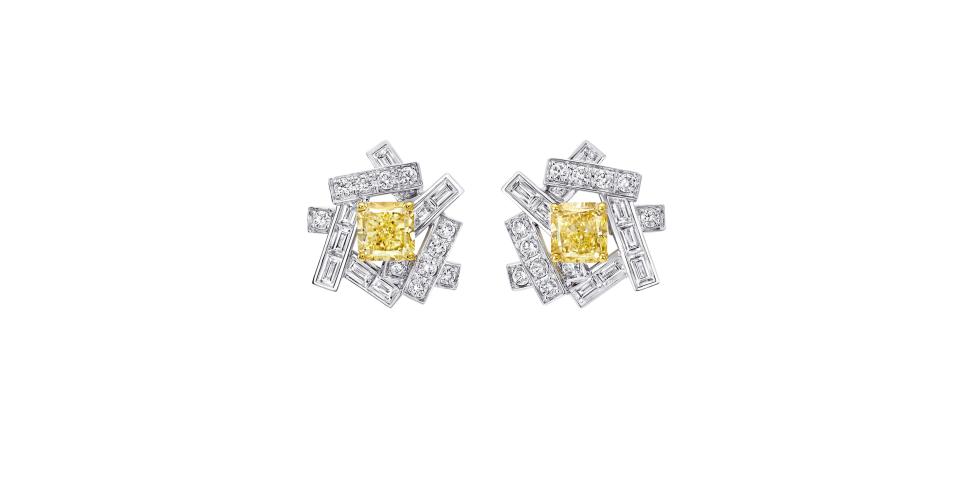 Graff Rge 1193 Серьги GRAFF Threads RGE 1649, белое и жёлтое золото, бриллианты | Mercury